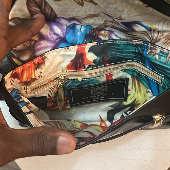 NWT Sharif Designed in New York by Sharif 1827 Crossbody Retail $188 - Picture 7 of 8